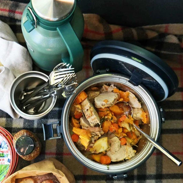 Stanley Adventure Stay Hot Camp Crock 3QT - Image 5