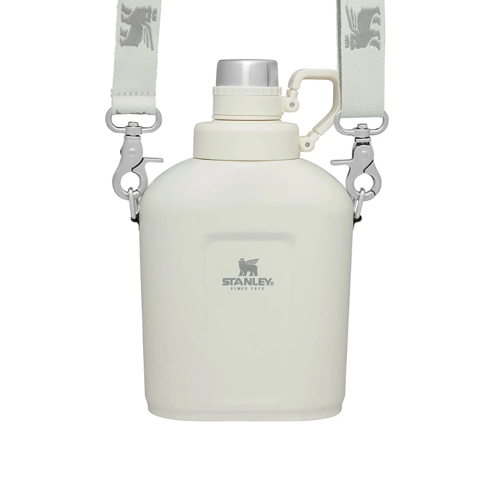 Stanley Classic Steel Canteen 1.1QT - Image 14